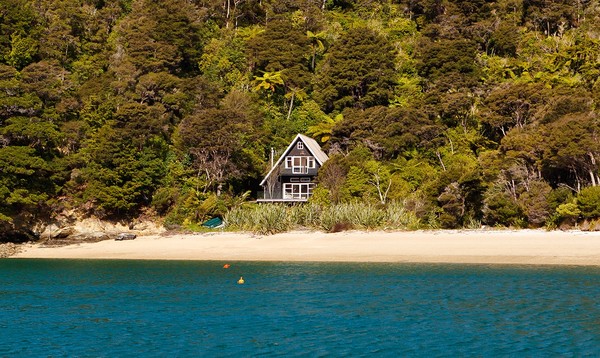The biggest auction of coastal properties in New Zealand this year will see a mix of Upper South Island waterfront and sea-view real estate up for auction over a week-long campaign. 